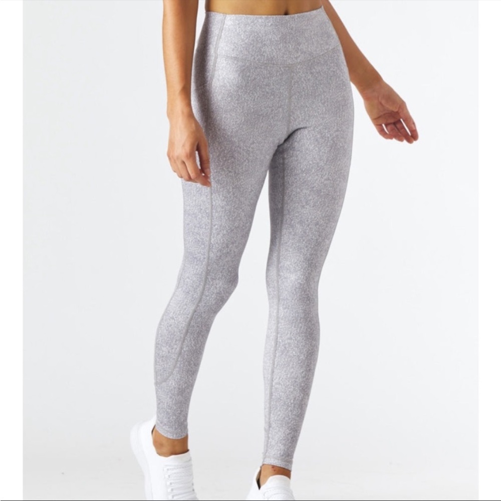Glyder Static Grey Tapered Leggings Small